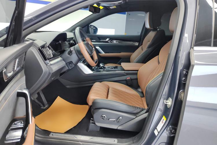 Used BYD Tang New Energy 2021 DM 2.0T Four-Wheel Drive High-Performance Flagship Model
