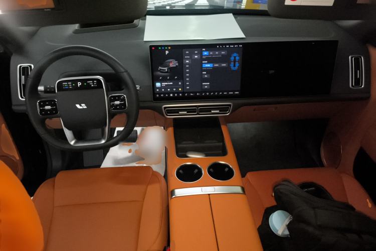 Used Li Auto L8 2025 Max Smart Refresh Edition
