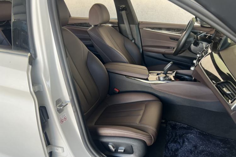 Used BMW 5 Series 2020 525Li M Sport Package