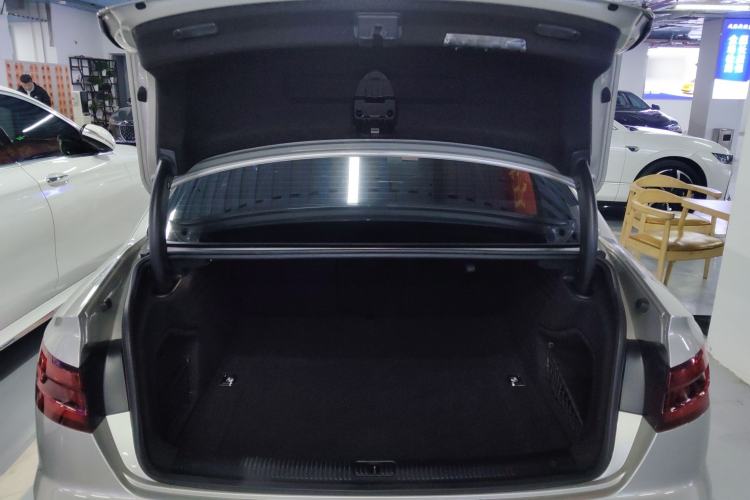 Used Audi A4L 2019 45 TFSI quattro Individual Sport Edition China V