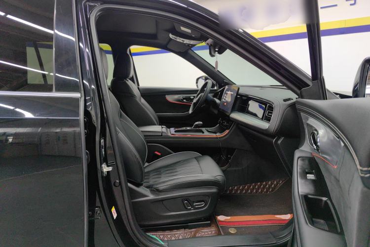 Used GAC Trumpchi GS8 2022 Dual-Engine Series 2.0TM Two-Wheel Drive Prestige Edition (7 Seats)