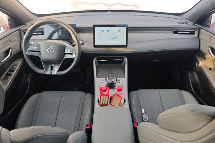 Used BYD Qin PLUS 2025 DM-i Smart Drive 55KM Leading Model
