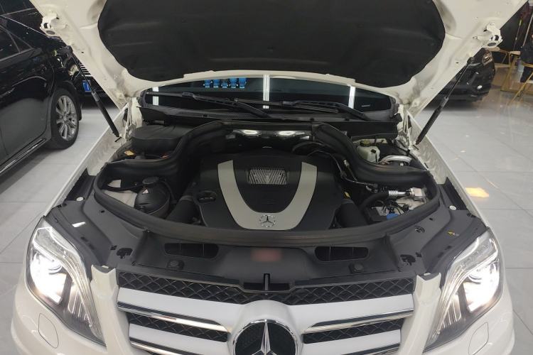 Used Mercedes-Benz GLK-Class 2015 GLK 300 4MATIC Fashion Edition Ultimate Version