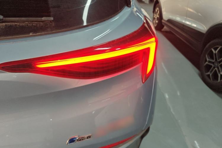 Used Buick Velite 6 2020 Plug-in Hybrid Connected Fashion Model
