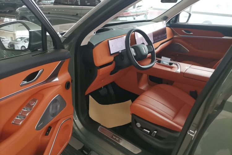 Used Wey Lanshan 2025 Four-Wheel Drive Ultra