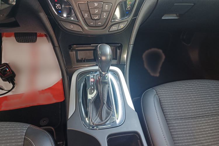 Used Buick Regal 2015 1.6T Leading Technology Model
