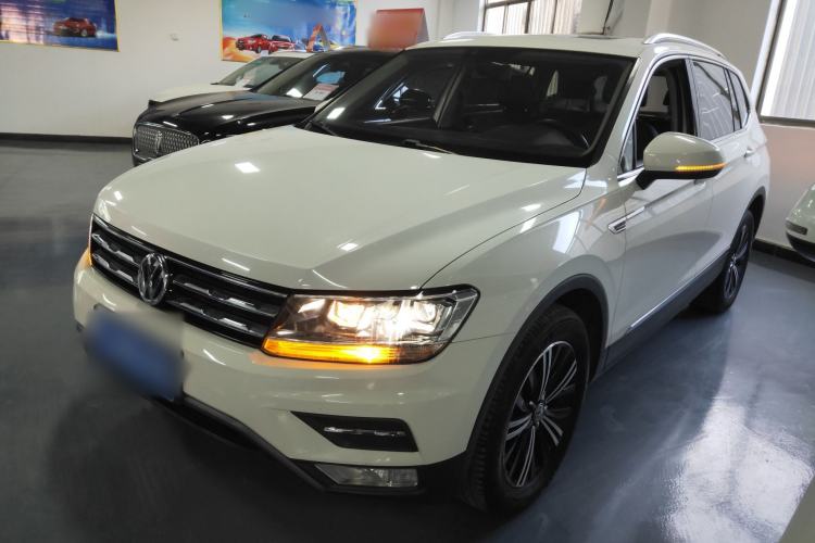 Used Volkswagen Tiguan L 2019 330TSI Automatic Two-Wheel Drive Panoramic Comfort Edition China V Standard
