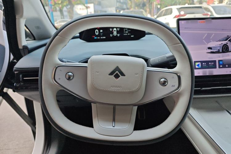 Used  GT 2023 710 Rear-Drive Supercharge Max Edition
