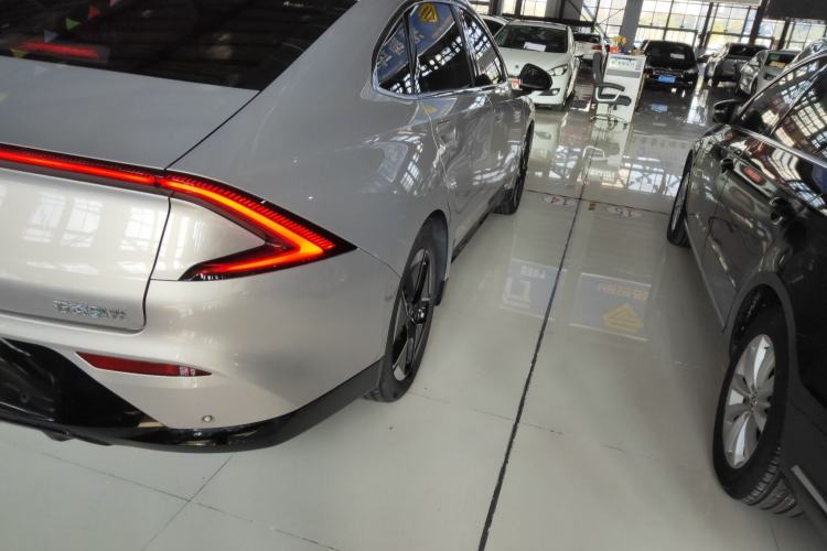 Used Wuling Xingguang 2024 Co-Creation Edition 510 Advanced Model
