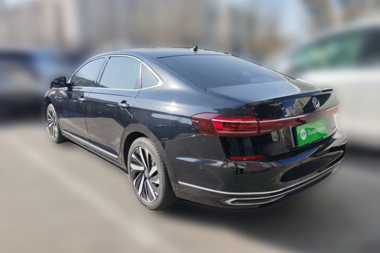 Used Volkswagen Passat 2022 330TSI Starry Luxury Edition
