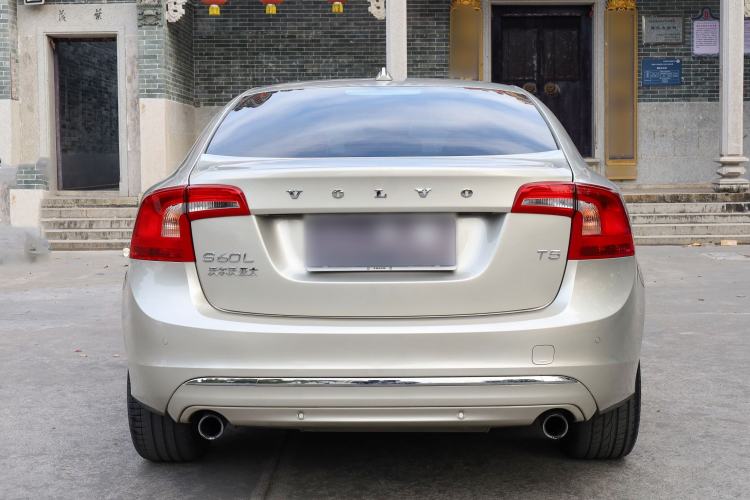 Used Volvo S60 2019 S60L Facelift T5 Intelligent Advanced Edition
