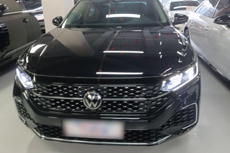 Used Volkswagen Passat 2025 Outstanding Model 380TSI Starry Dragon Edition