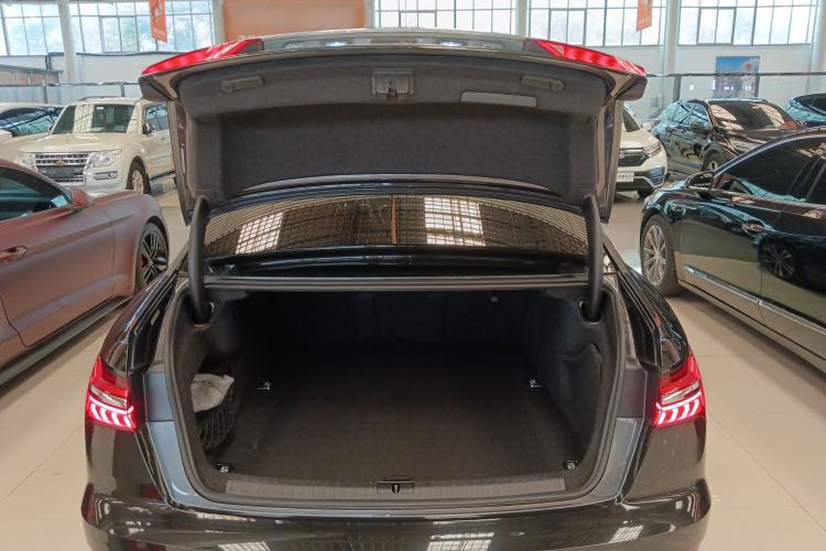 Used Audi A6L 2019 40 TFSI Luxury Dynamic Model
