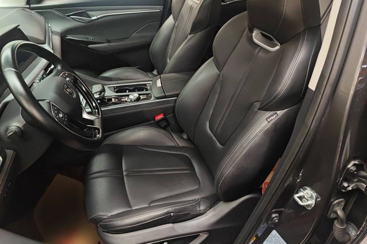 Used Changan CS75 PLUS 2022 1.5T Automatic Prestige Model
