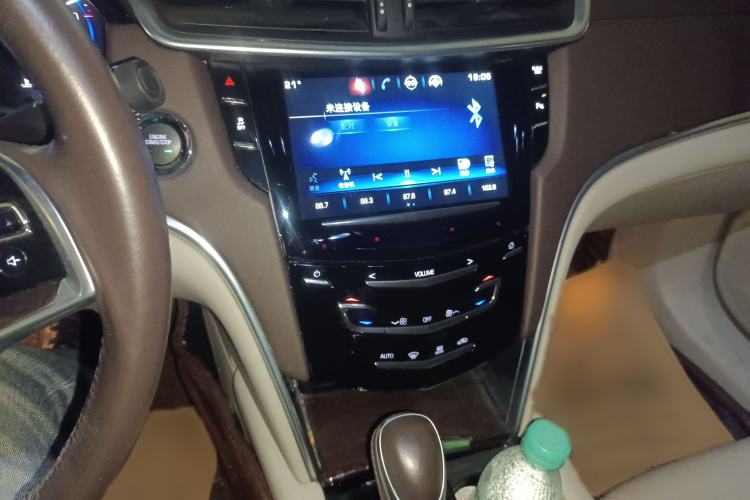 Used Cadillac XTS 2015 28T Comfort Model
