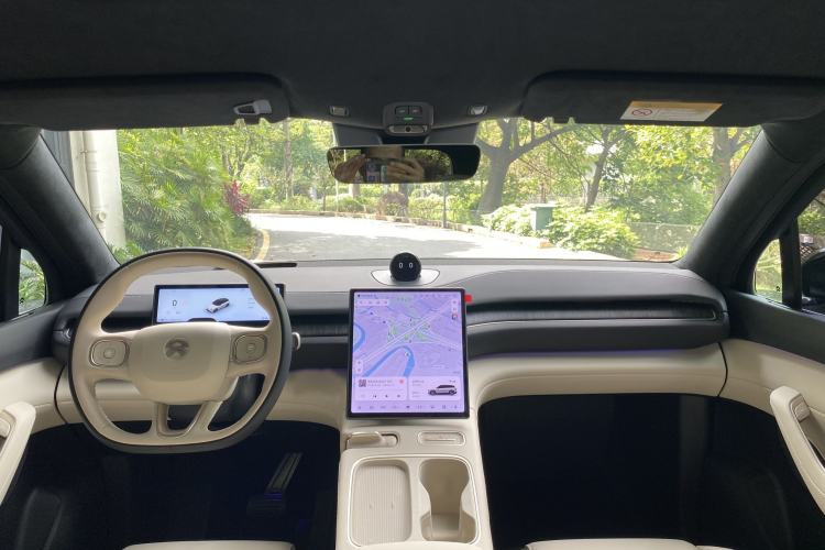 Used Nio ES6 2024 75 kWh
