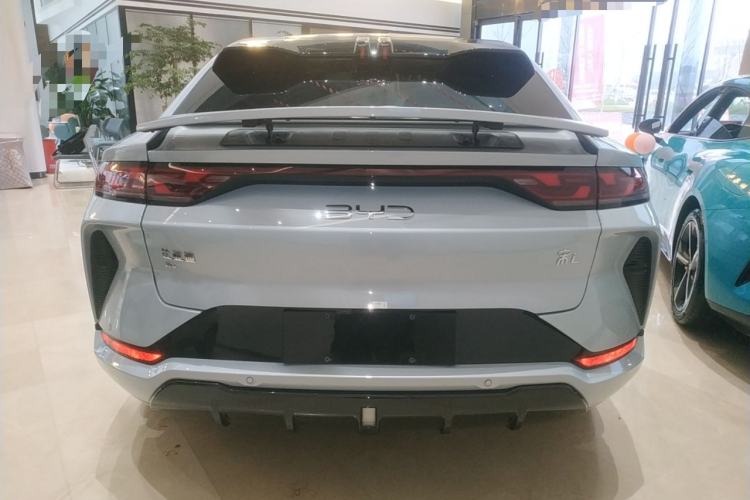 Used BYD Song L EV 2024 662 km Excellence Version
