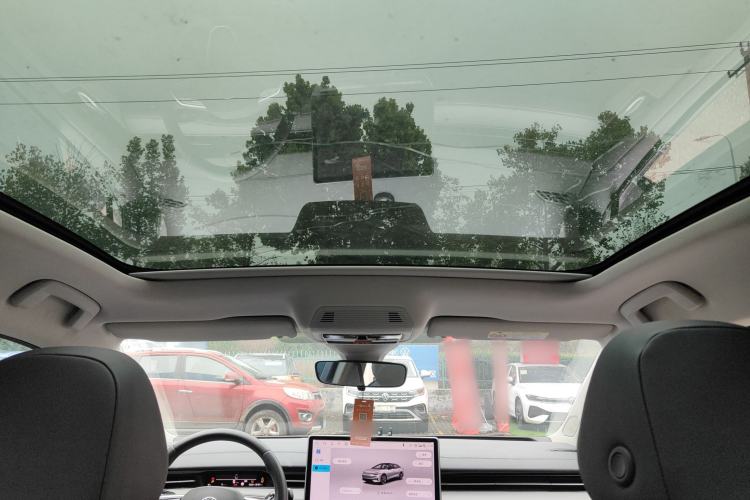 Used Volkswagen ID.7 VIZZION 2024 AIR model
