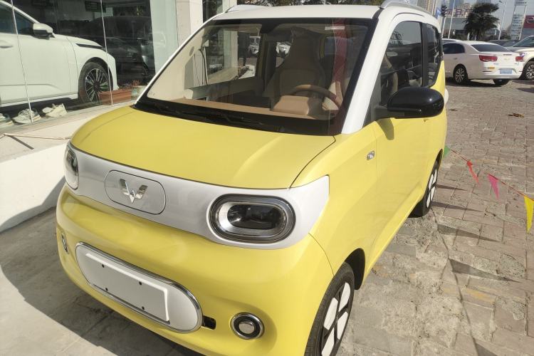 Used Wuling Hongguang MINIEV 2024 3rd Generation 215km Advanced Version