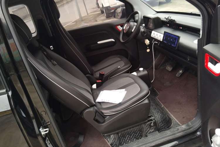 Used Wuling Hongguang MINIEV 2022 GAMEBOY 300km Enthusiast Model with Lithium Iron Phosphate
