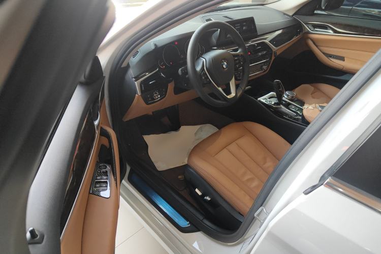 Used BMW 5 Series 2018 528Li Launch Special Edition
