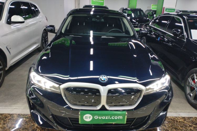 Used BMW i3 2024 eDrive 35 L
