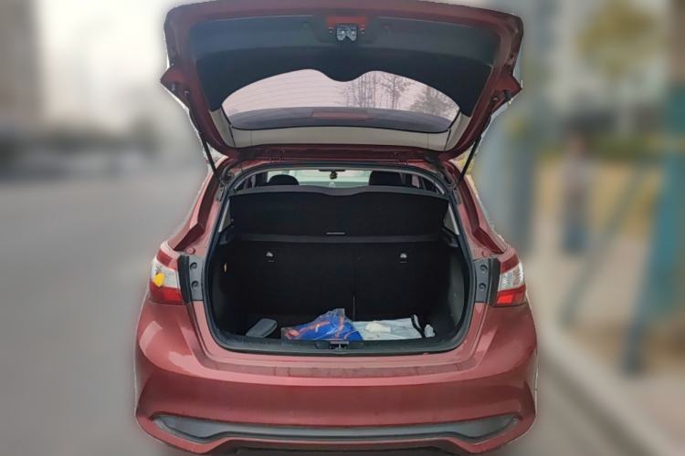 Used Nissan Tiida 2016 1.6L CVT Smart Drive Edition
