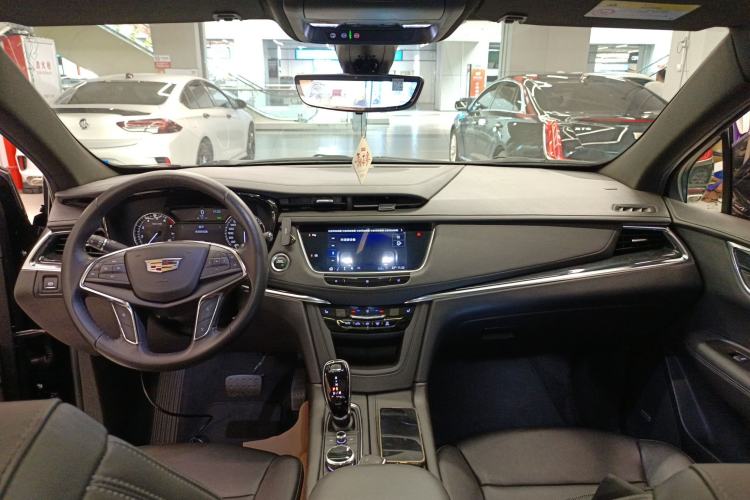 Used Cadillac XT5 2020 28T Luxury Version

