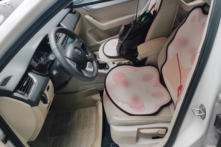 Used Skoda Octavia 2015 1.6L Automatic Yijie Edition
