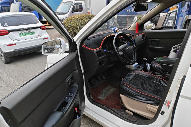 Used Wuling Hongguang 2016 1.5L Restyled S Comfort Version
