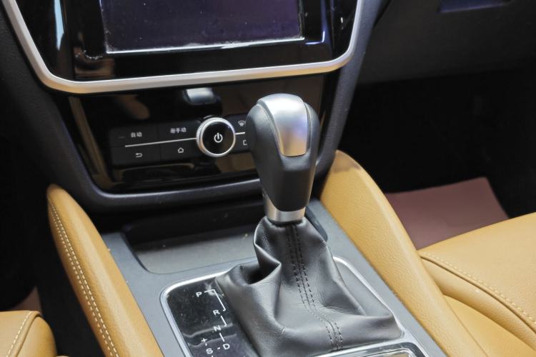 Used BYD Song MAX 2018 1.5T Automatic Smart Connect Luxury 6-Seater
