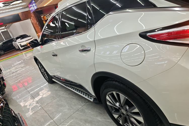 Used Nissan Murano 2021 2.5L XL Two-Wheel Drive Smart Connect Luxury Edition