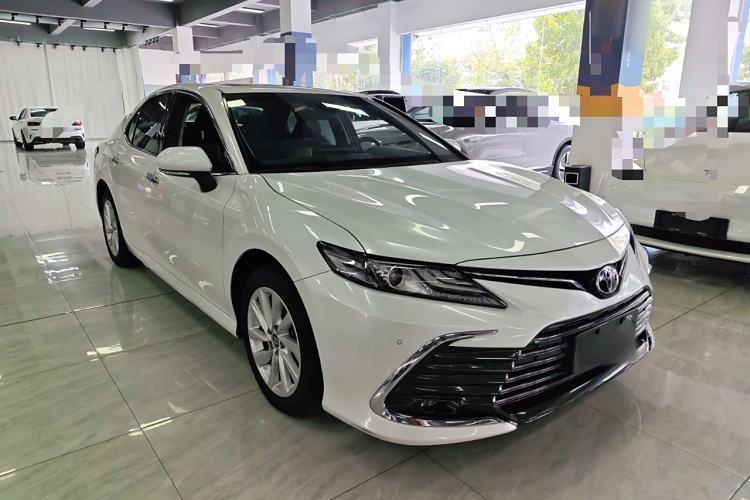 Used Toyota Camry 2021 2.0G Luxury Edition
