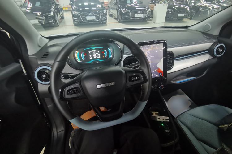 Used Chery Little Ant 2022 Sweet Pink Edition Half-Sugar Version 3-Cell Lithium 30kW 301km