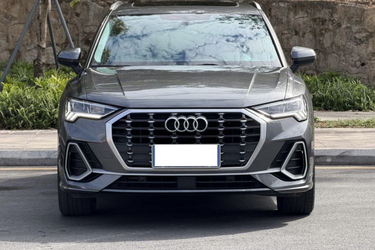 Used Audi Q3 2022 40 TFSI Fashion Dynamic Model