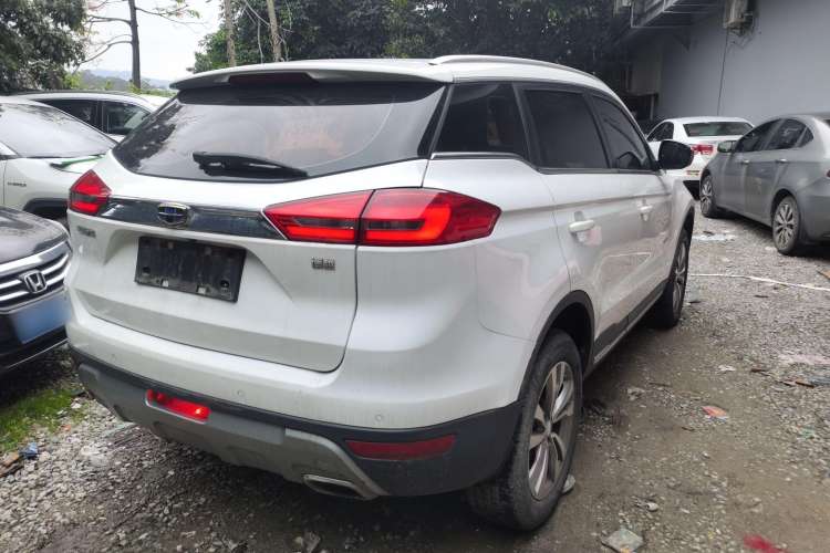 Used Geely Auto Emgrand X7 Sport 2016 1.8TD Automatic ZhiShang Model
