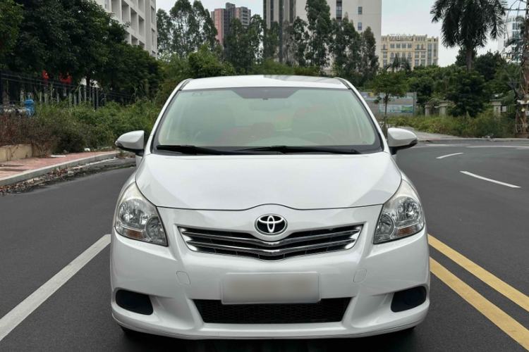 Used Toyota Verso 2014 Starlight 180E CVT Elite Edition
