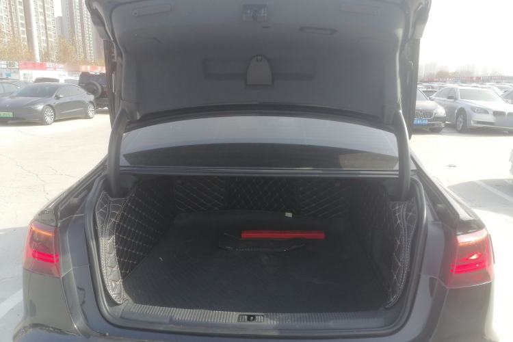 Used Audi A6L 2018 30 FSI Collector's Edition
