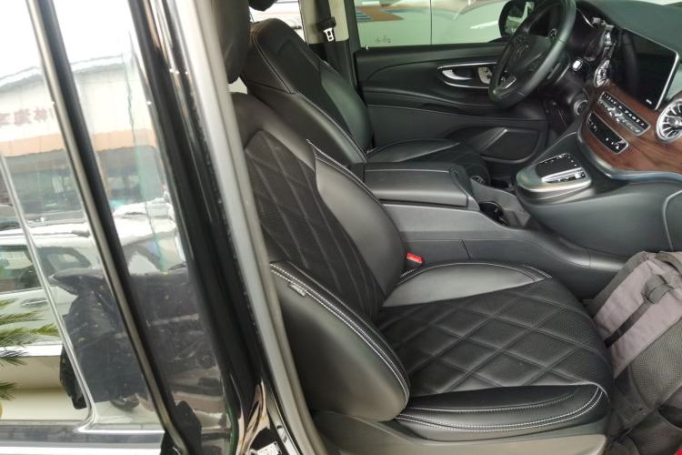 Used Mercedes-Benz V-Class 2021 V 260 Avantgarde Edition
