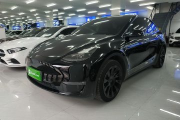 Used Tesla Model Y 2021 Long-Range All-Wheel-Drive Version 3D7