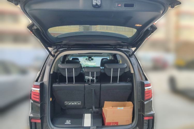 Used Honda Elysion 2016 2.4L Supreme Edition