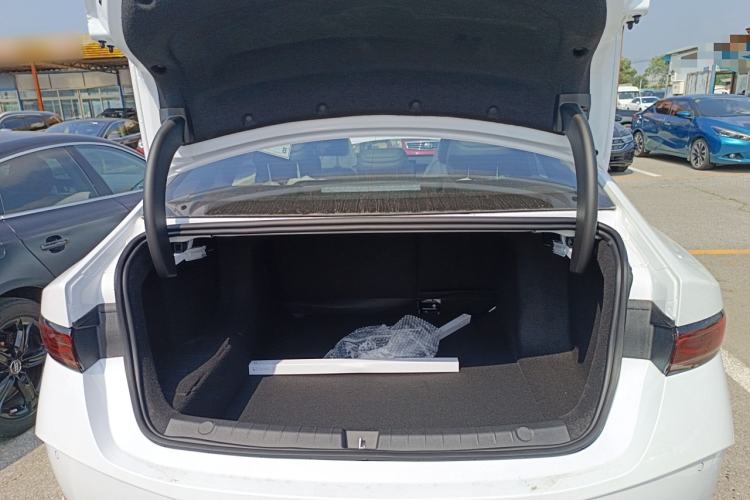 Used BYD Qin PLUS 2025 DM-i Smart Drive 55KM Leading Model
