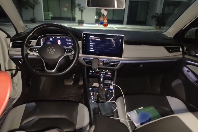 Used Volkswagen Bora 2023 280TSI DSG Prestige Edition
