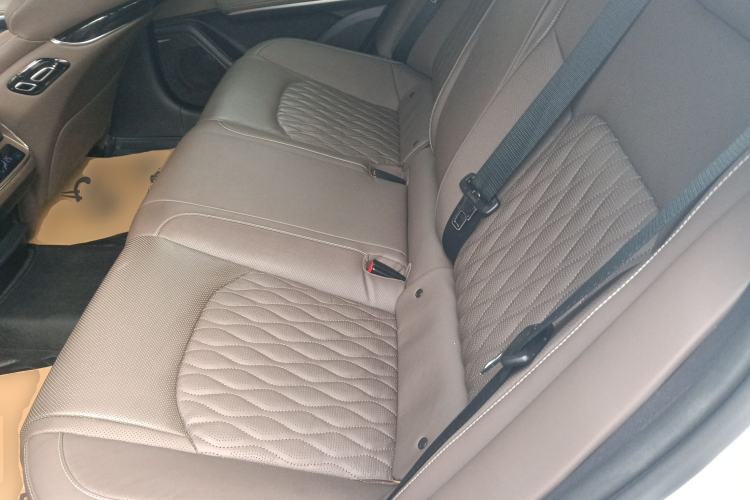 Used BYD Han 2022 EV Genesis Edition 610KM All-Wheel Drive Premium Model