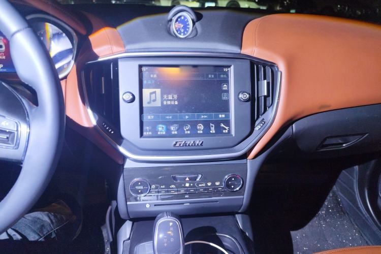 Used Maserati Ghibli 2014 3.0T Standard Edition
