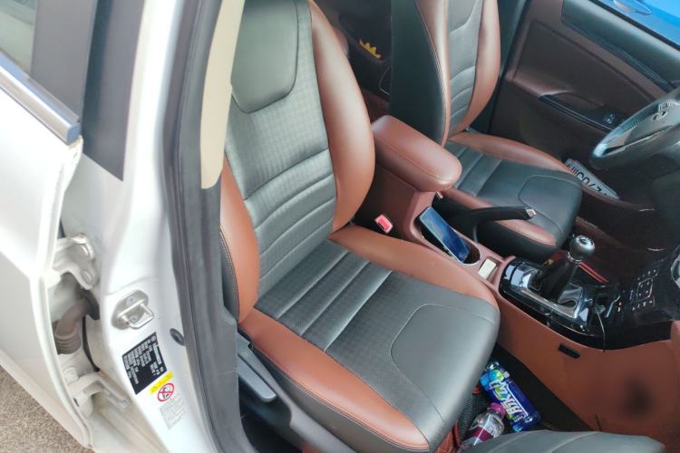 Used BYD Surui 2015 Revised Version 1.5L Manual Luxury Edition