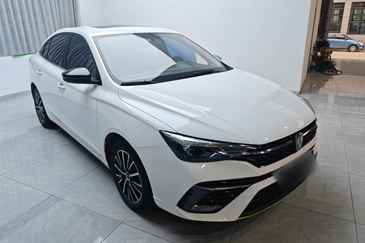 Used Roewe i5 2021 1.5L Manual Diamond Edition