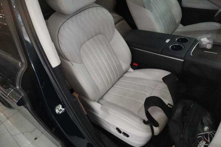 Used VOYAH Dream 2025 PHEV Four-Wheel-Drive Flagship Kunpeng Edition