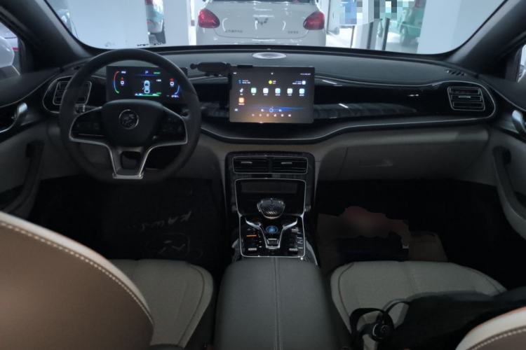 Used BYD Qin PLUS 2024 Honor Edition EV 510KM Leading Model