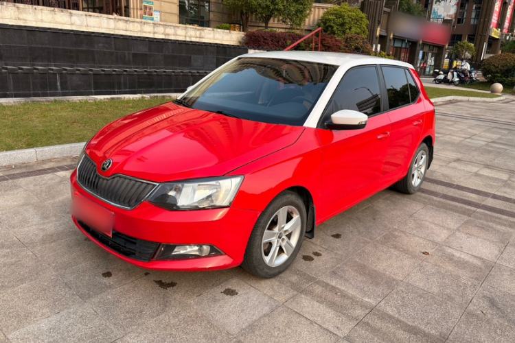 Used Skoda Fabia 2015 1.4L Automatic Chuanxing Edition
